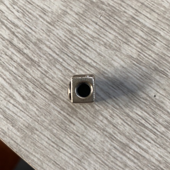 Pandora Camera Charm - Picture 6 of 6